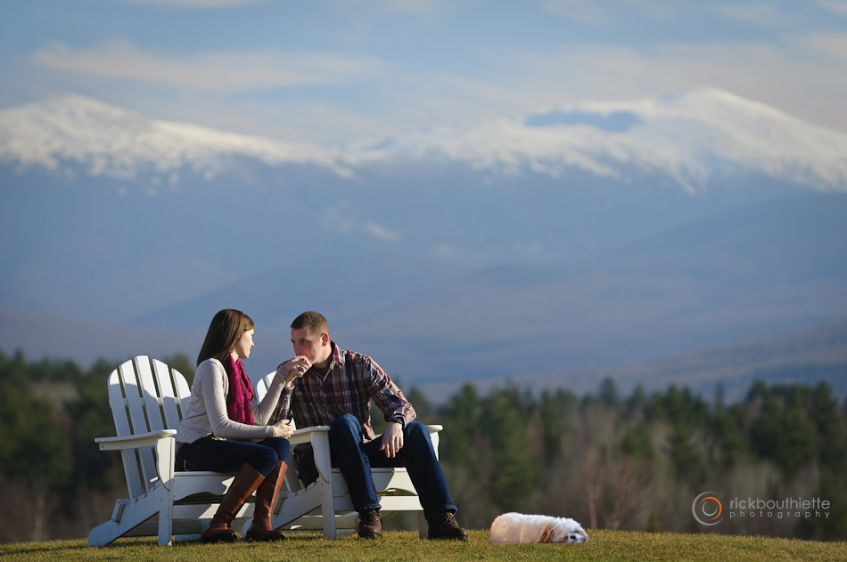 engagement photography, kissing her hand