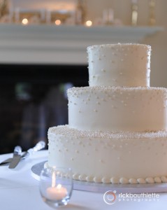 wedding cake by cakes 5th Avenue