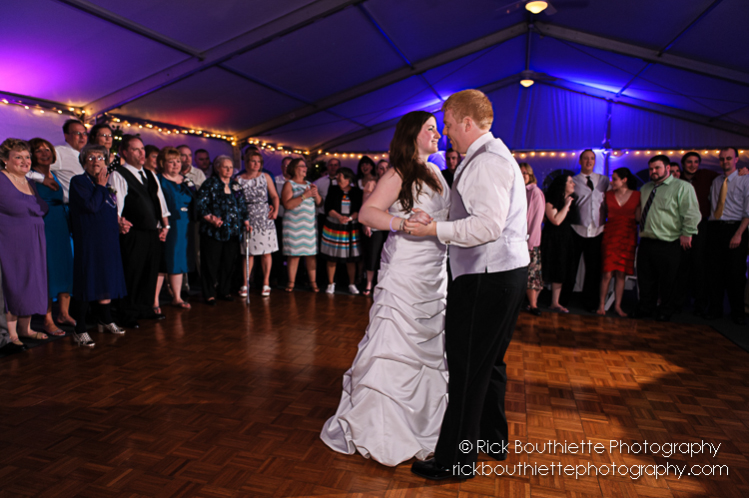 bride & groom dancing