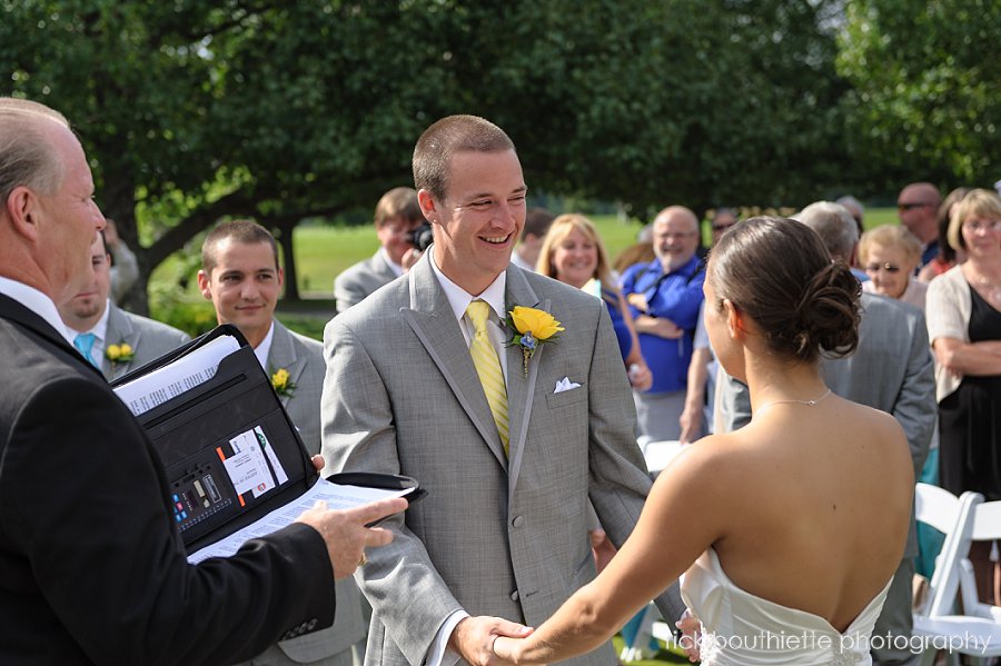 outdoor wedding ceremony at candia woods