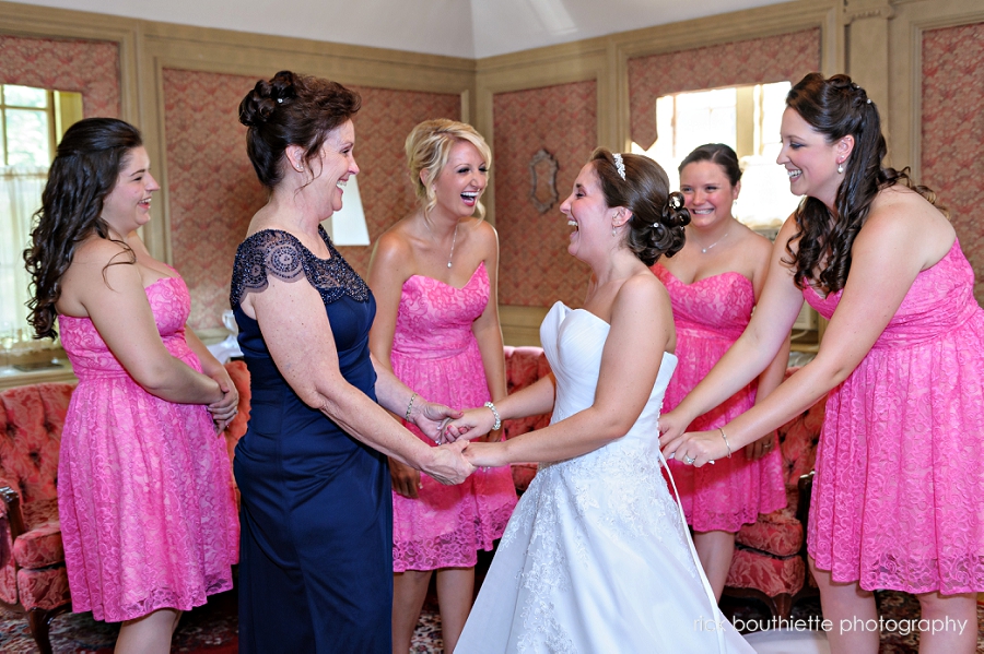 bride & bridesmaids inside searles castle