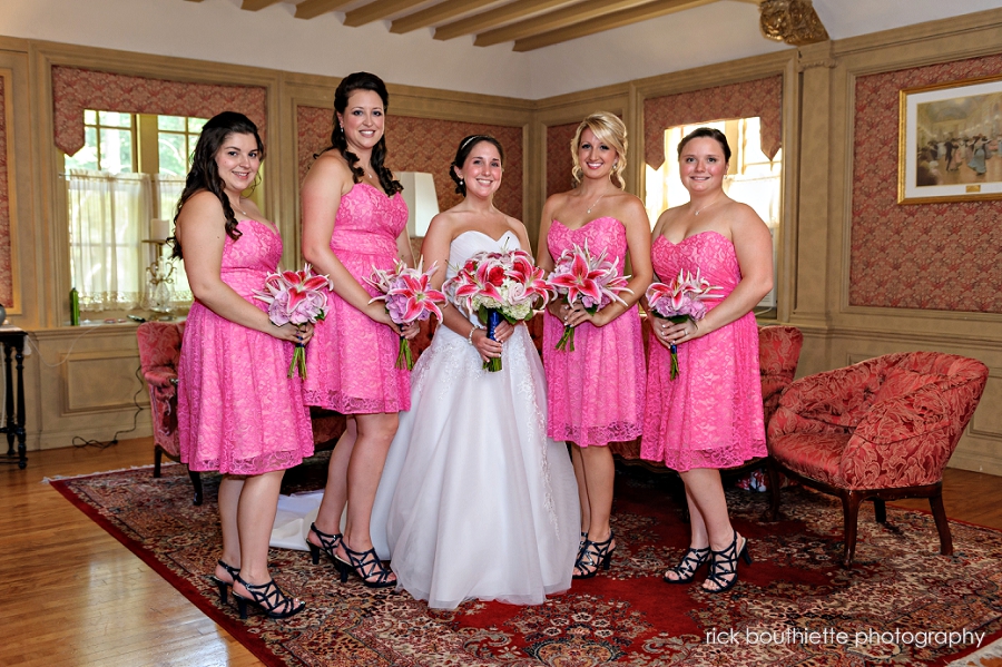 bride & bridesmaids inside searles castle