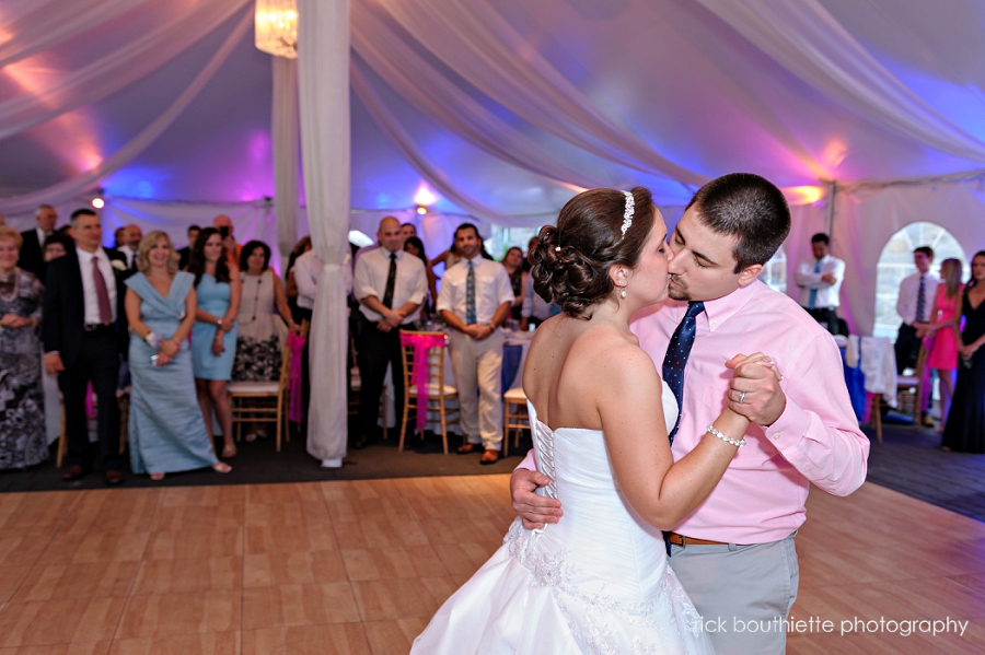 bride & groom first dance