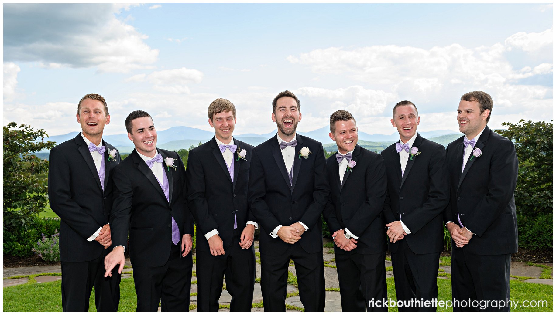 groom and groomsmen at Mountain View Grand