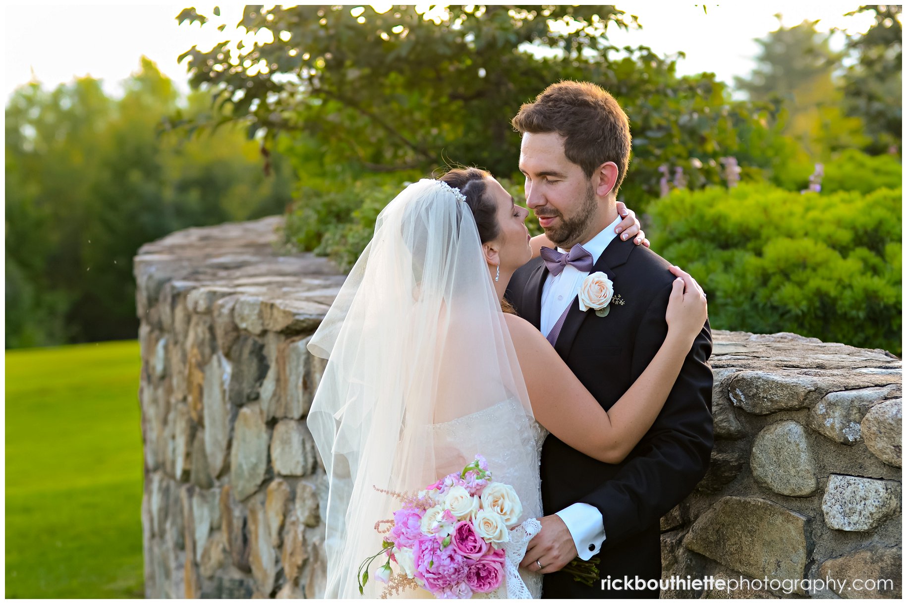 bride and groom enjoy a moment at the Mountain View Grand Resort