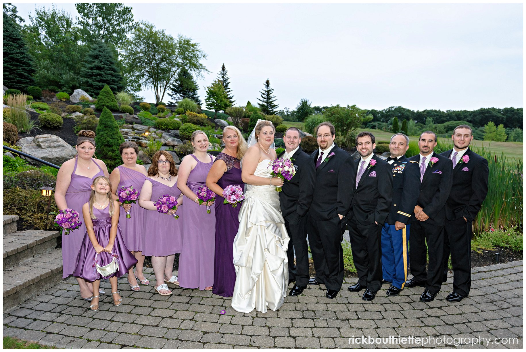 bride & groom with wedding parrty at Atkinson Country Club