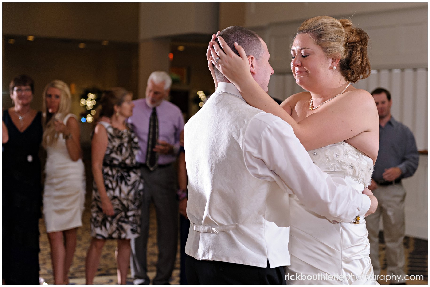 bride & groom last dance bride & groom first dance at Atkinson Country Club wedding