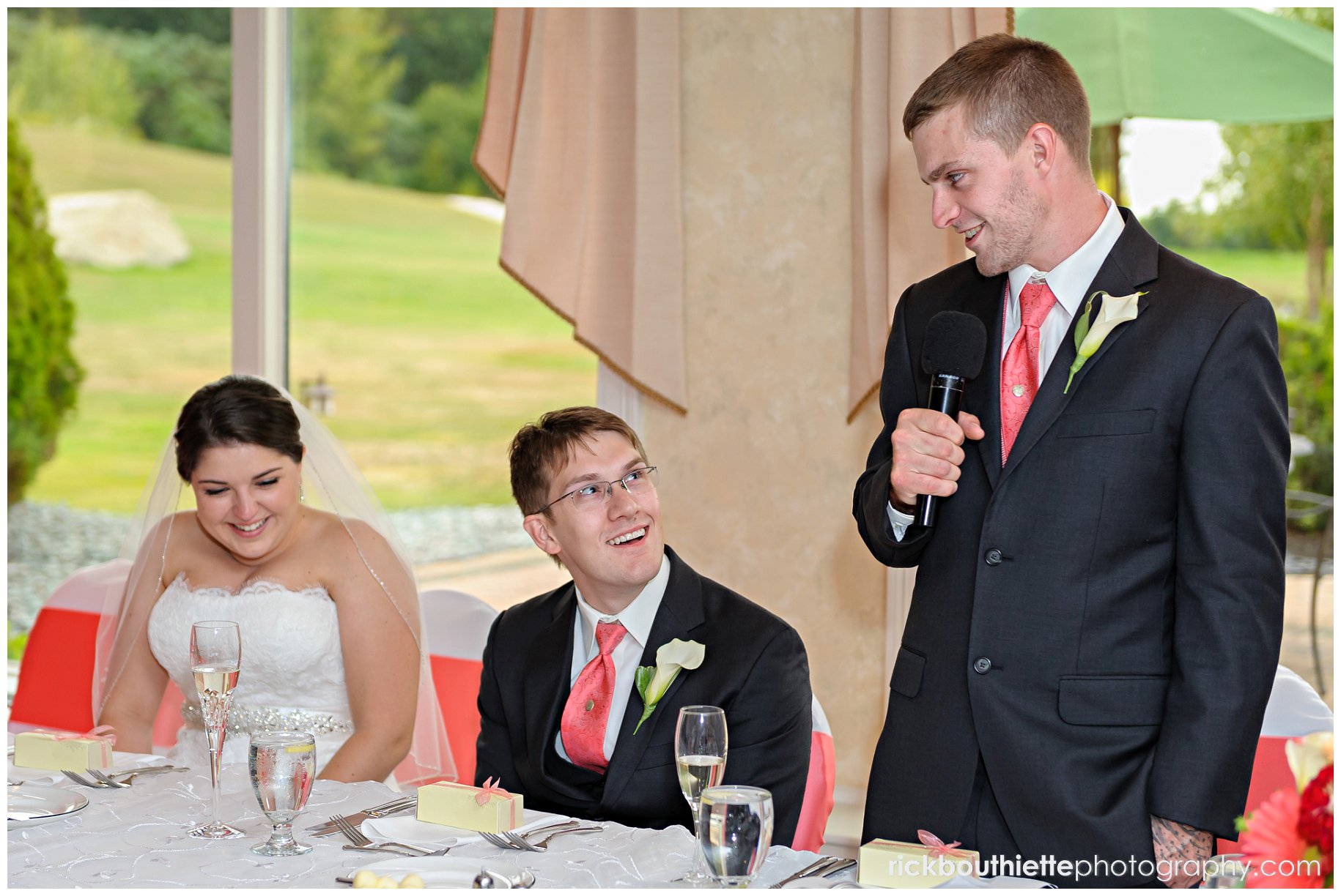 best man toasts the bride & groom