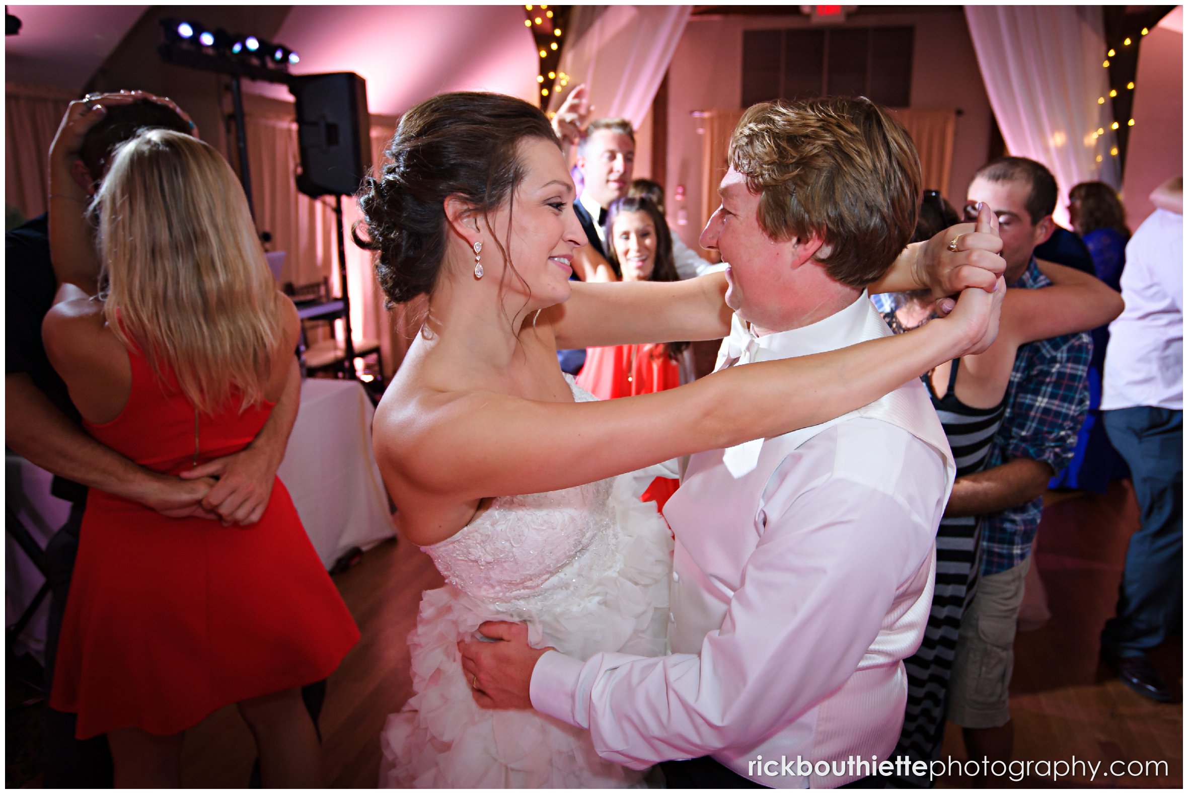 bride and groom dancing at Castle In The Clouds wedding