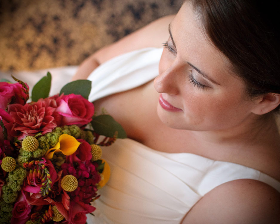 Find Your Bridal Bouquet 101 | Wedding Planning
