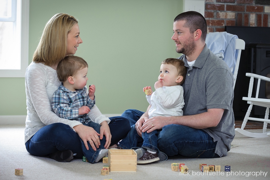 family portrait photography - with twin boys sitting on floor with toys