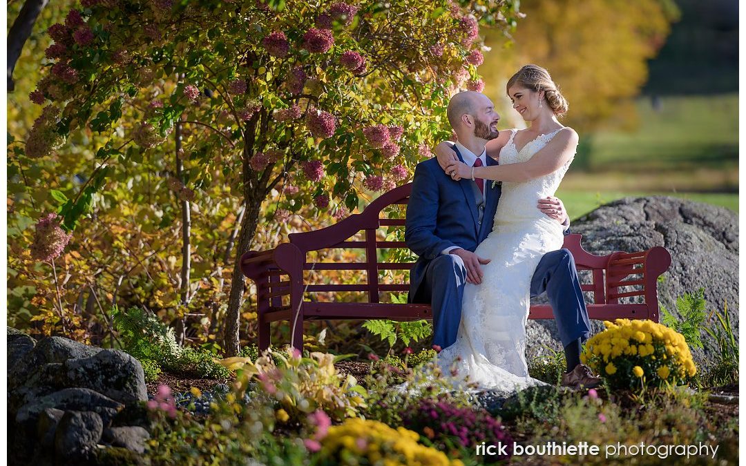 A Stunning Fall Pat’s Peak Wedding :: Connor & Sarah